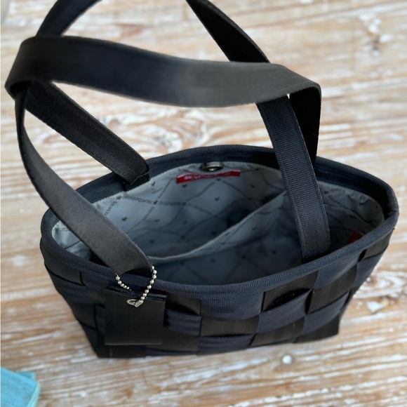 Harveys Black Seatbelt Bag - Picture 3 of 10